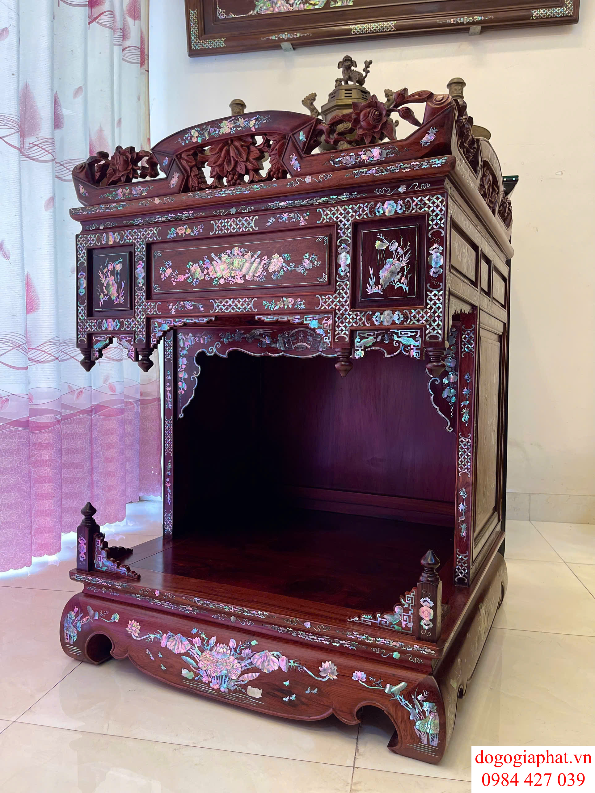 Bàn Thờ Thần Tài Gỗ Cẩm Lai Cẩn Ốc Đỏ